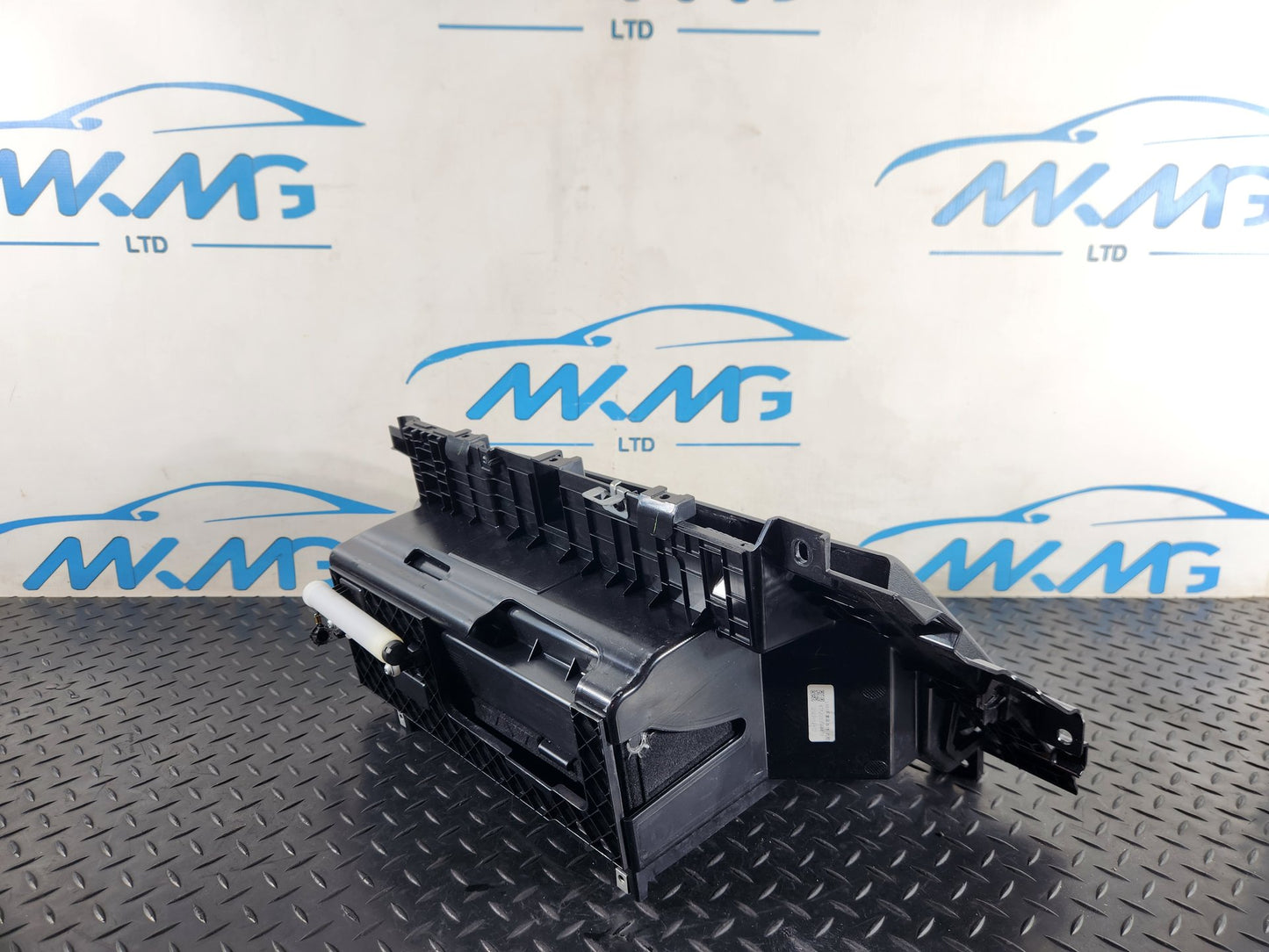 Land Rover Range Rover Evoque L551 Genuine Glovebox Compartment K8D2-060T10-B