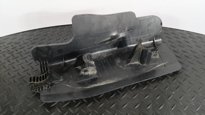 16-19 AUDI A4 B9 S-LIN 2.0TDI REAR DRIVER CONTROL ARM COVER 8W0505416D