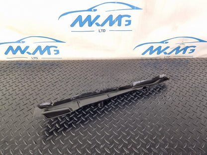 16-19 AUDI A4 B9 GENUINE FRONT RIGHT DRIVER SIDE WING FILLER INSULATOR 8W0821112