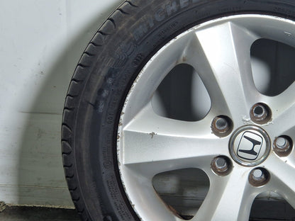 Honda FR-V MK1 16" Alloy Wheel with Tyre 7mm 205/55/16