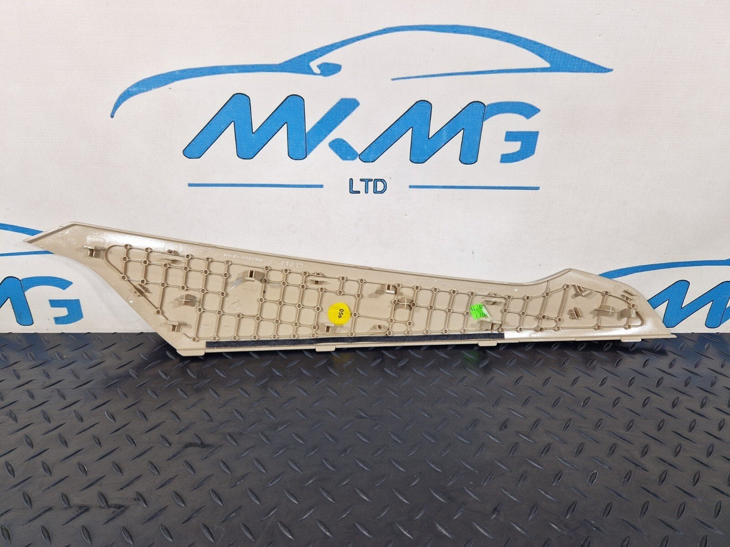 16-24 AUDI A5 F5 COUPE LEFT PASSENGER SIDE CENTRE CONSOLE TRIM COVER 8W2863305