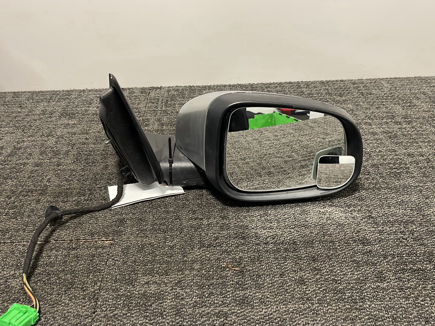 Volvo C30 MK1 FL (MK) (533) Coupe Genuine Front Right OS Driver Door Wing Mirror