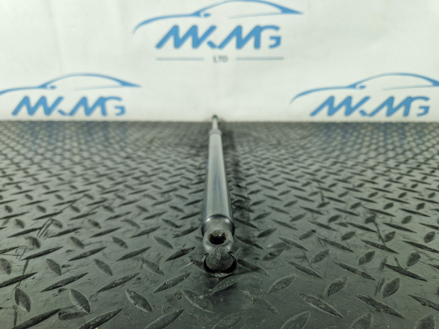 14-23 MERCEDES VITO W447 GENUINE OEM TAILGATE BOOT HATCH GAS STRUT A4479800264