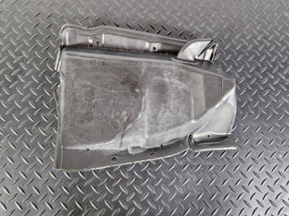 10-13 BMW X5 E70 LCI GENUINE OEM LEFT N/S WHEELHOUSE COVER TRIM 7161745