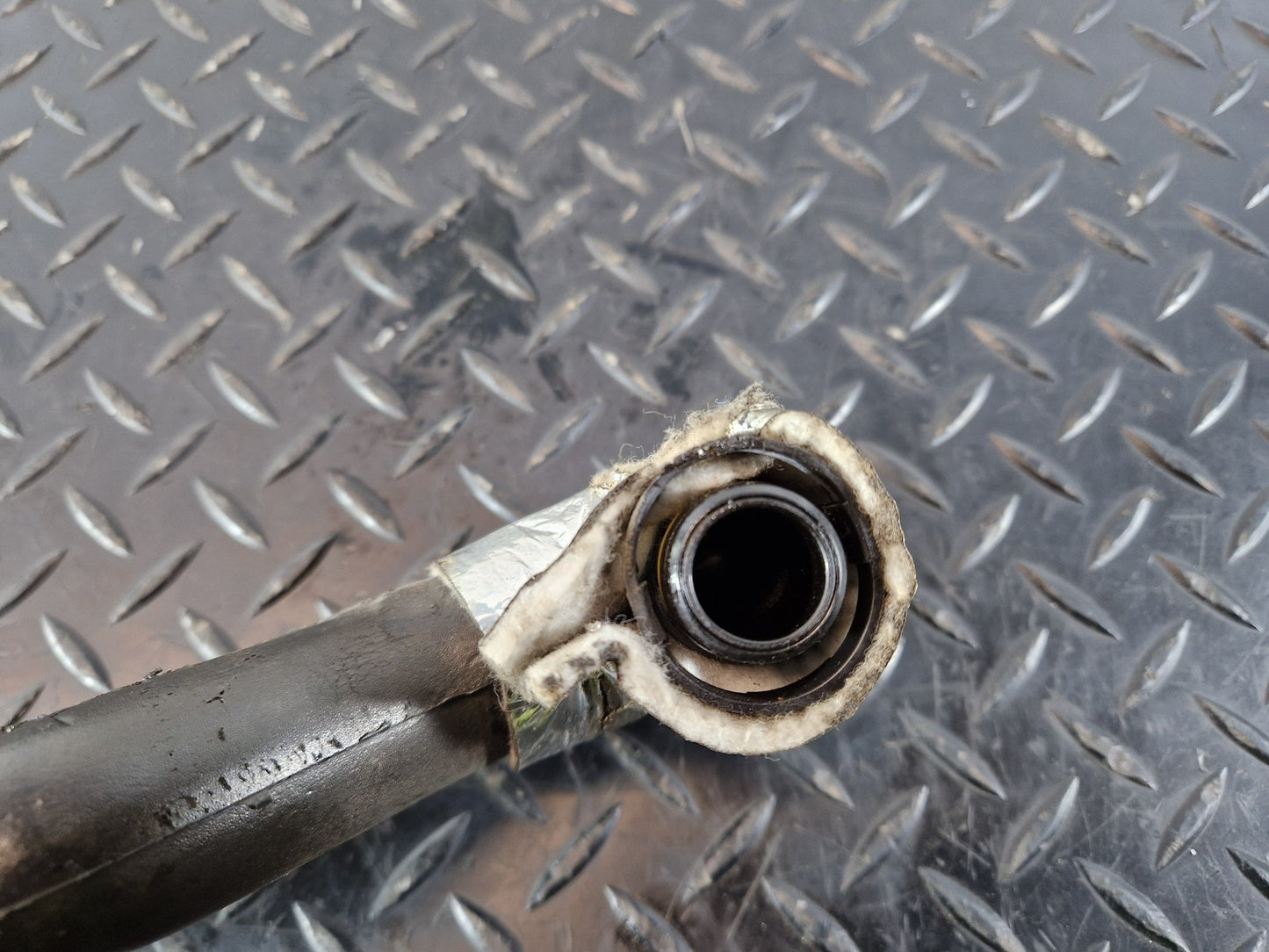 Land Rover Range Rover Evoque L551 2.0 Petrol Vacuum Pipe Hose H4P3-6C342-BA