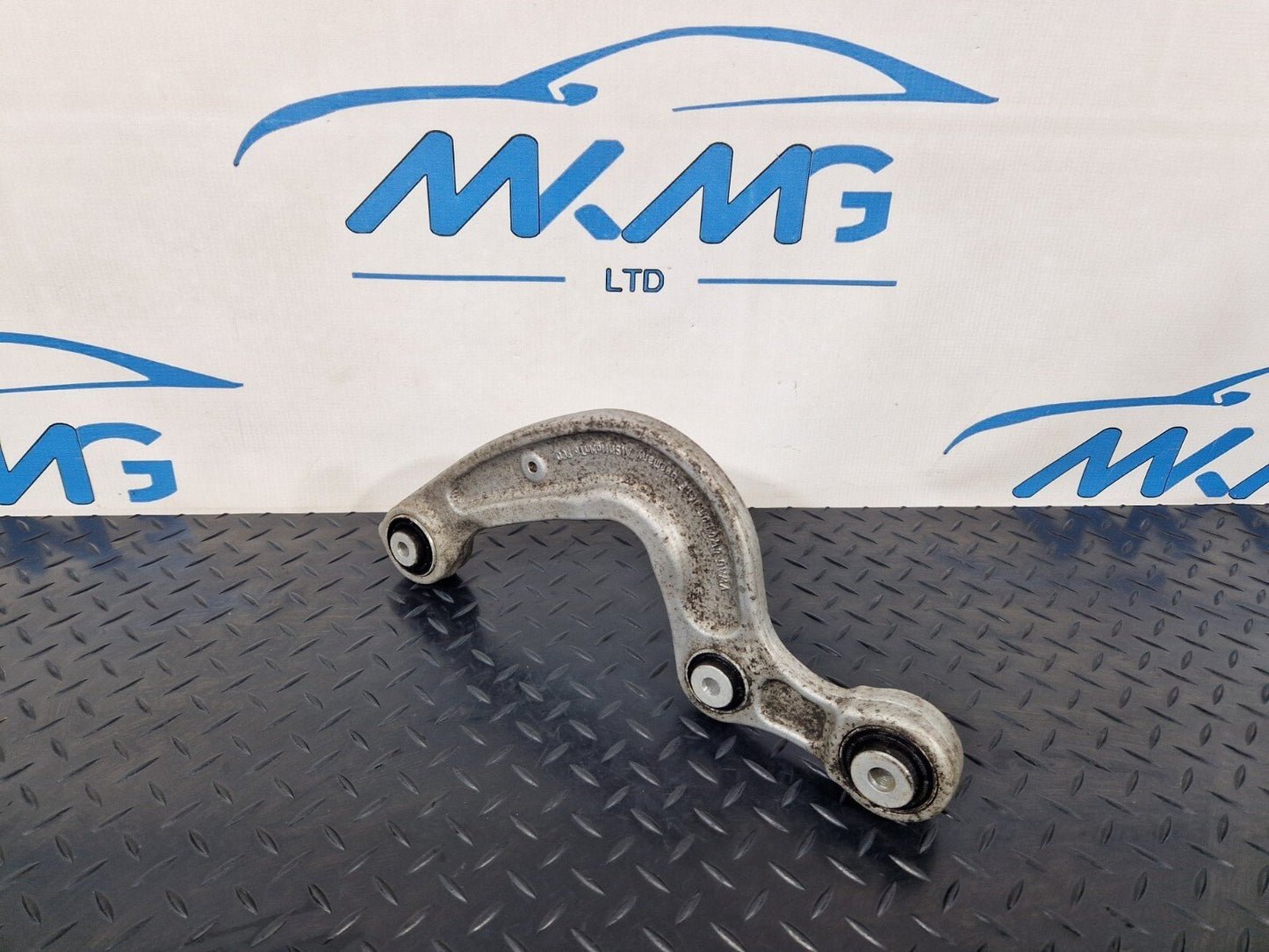 GENUINE AUDI A4 B9 A5 S5 F5 REAR LEFT OR RIGHT CONTROL ARM 8W0505361E