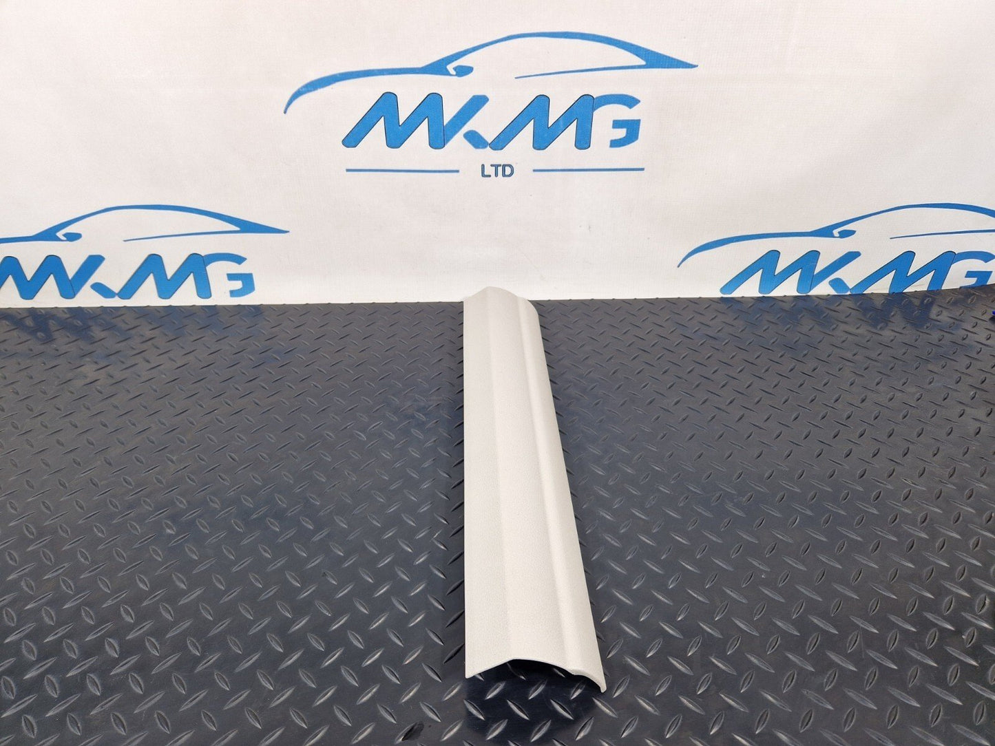11-18 BMW 6 SERIES F06 FRONT RIGHT DOOR STEP ENTRANCE TRIM 7274420