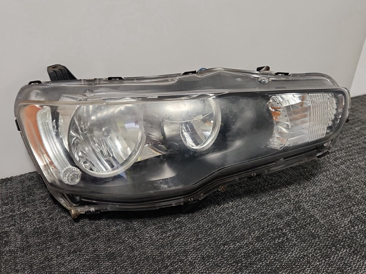 Mitsubishi Lancer MK5 (CX8A) Hatchback Genuine Front Right O/S Driver Headlight