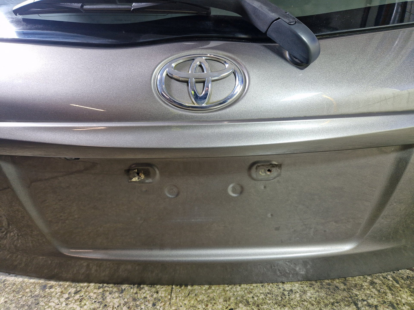 Toyota Yaris P130 Hatchback Genuine Tailgate Hood Boot Lid in Brown
