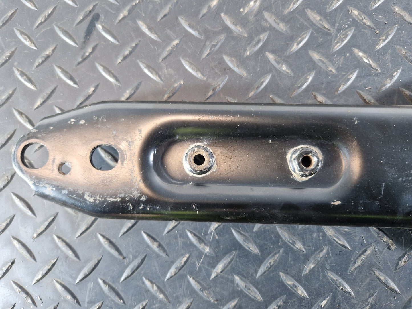 Land Rover Range Rover Evoque L551 SUSPENSION MOUNT BRACKET K8D25A364AB
