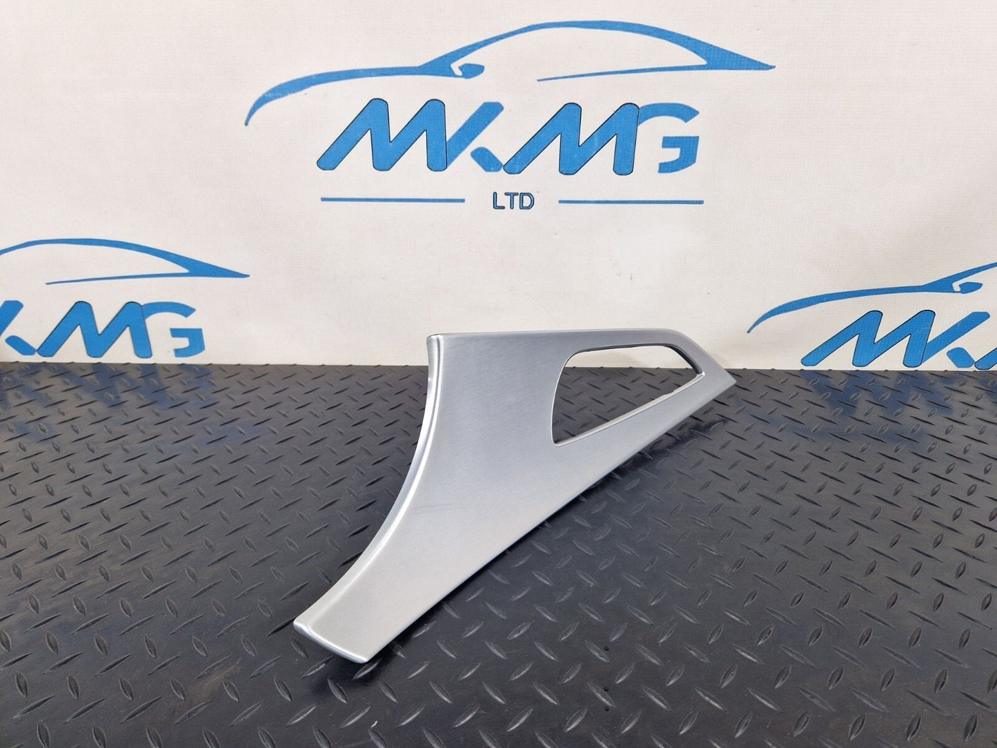 10-18 AUDI A7 4G S-LINE INTERIOR DOOR TRIM FRONT LEFT PASSENGER SIDE 4G8867409