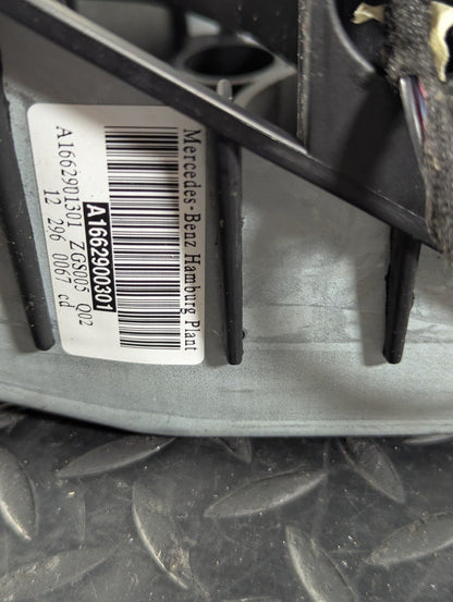 11-19 MERCEDES BENZ ML W166 GENUINE BRAKE PEDAL A1662920101