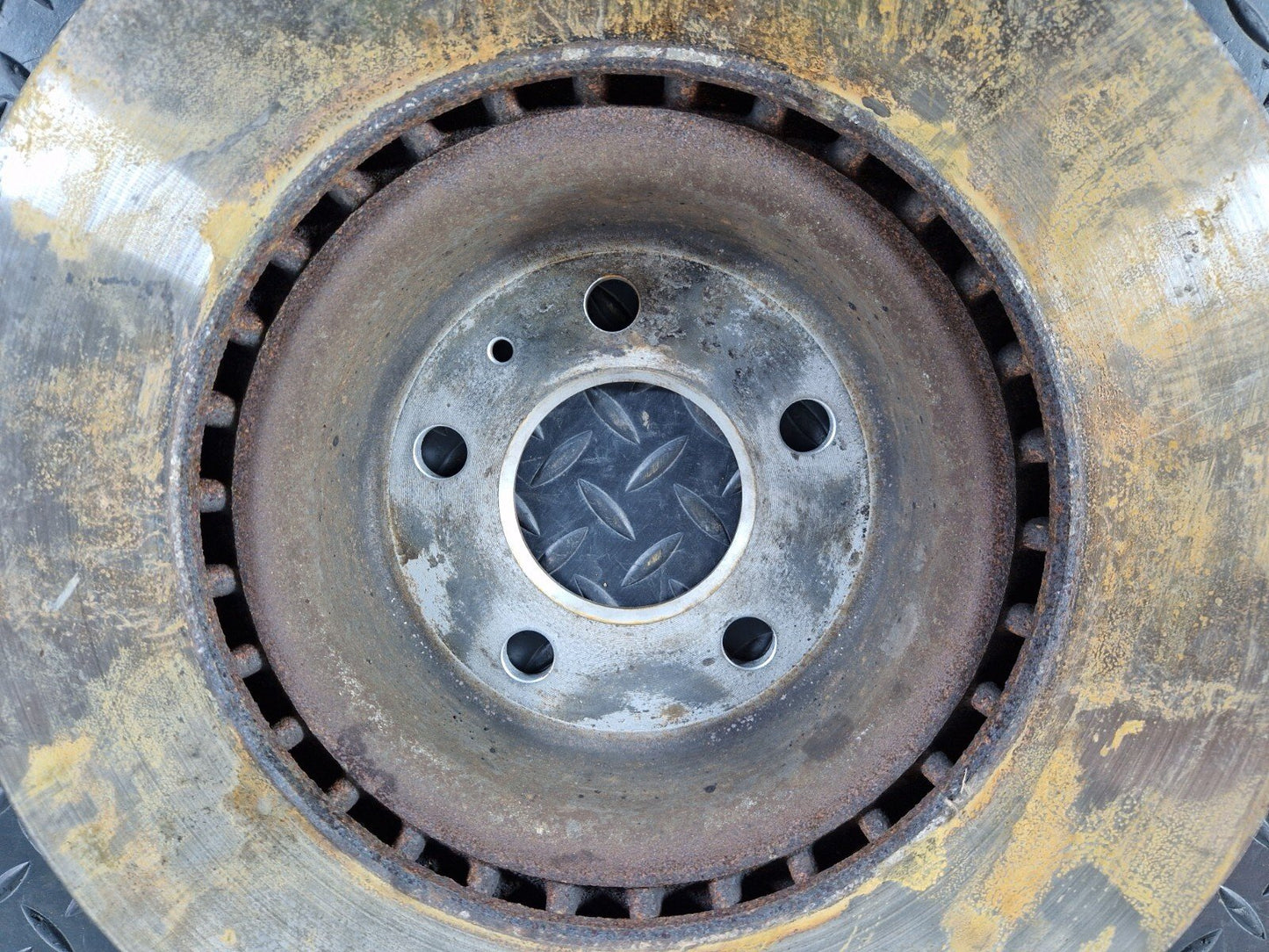 15-18 AUDI A7 4G GENUINE FRONT BRAKE DISC 355MM
