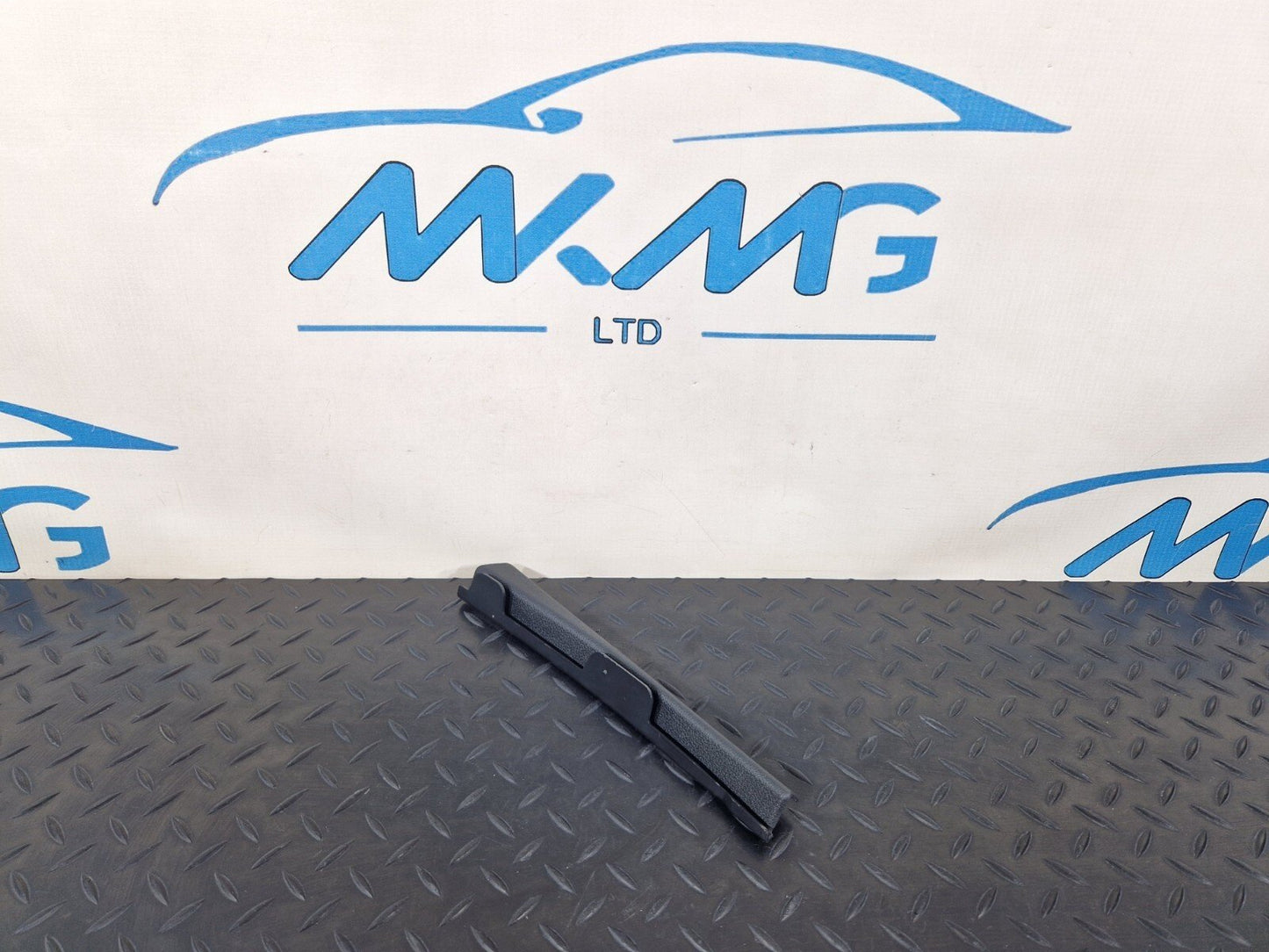 16-19 AUDI A4 B9 LEFT SIDE FRONT A PILLAR TRIM 8W0868203A