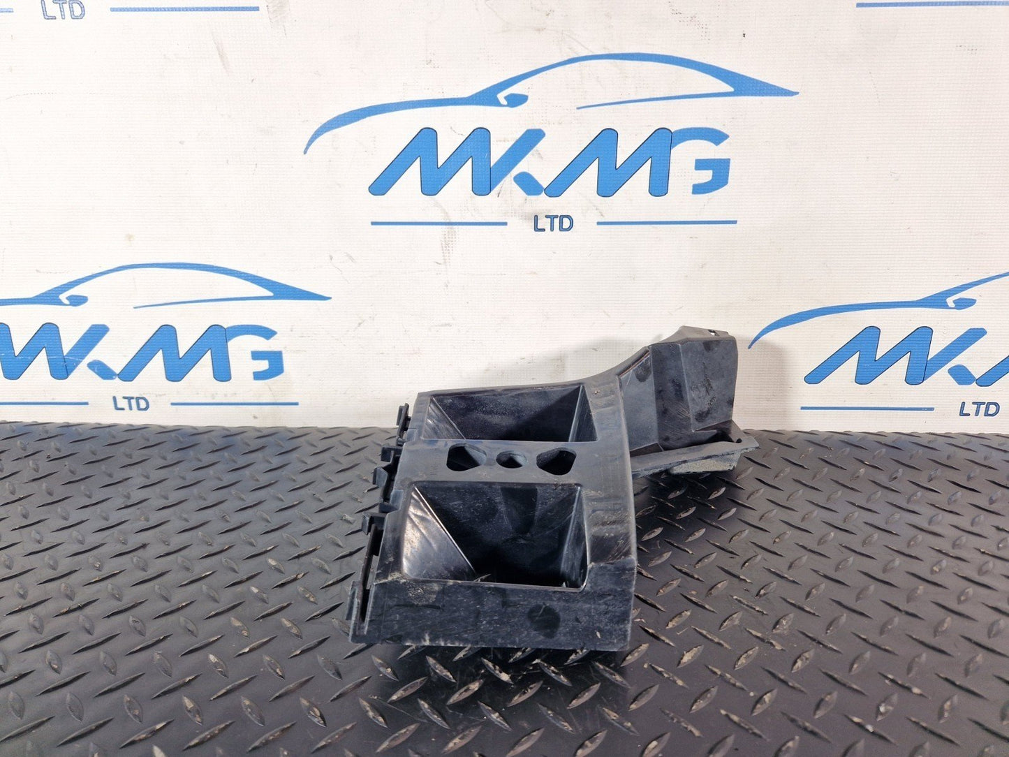 MERCEDES-BENZ Unknown Part Type A1668805703