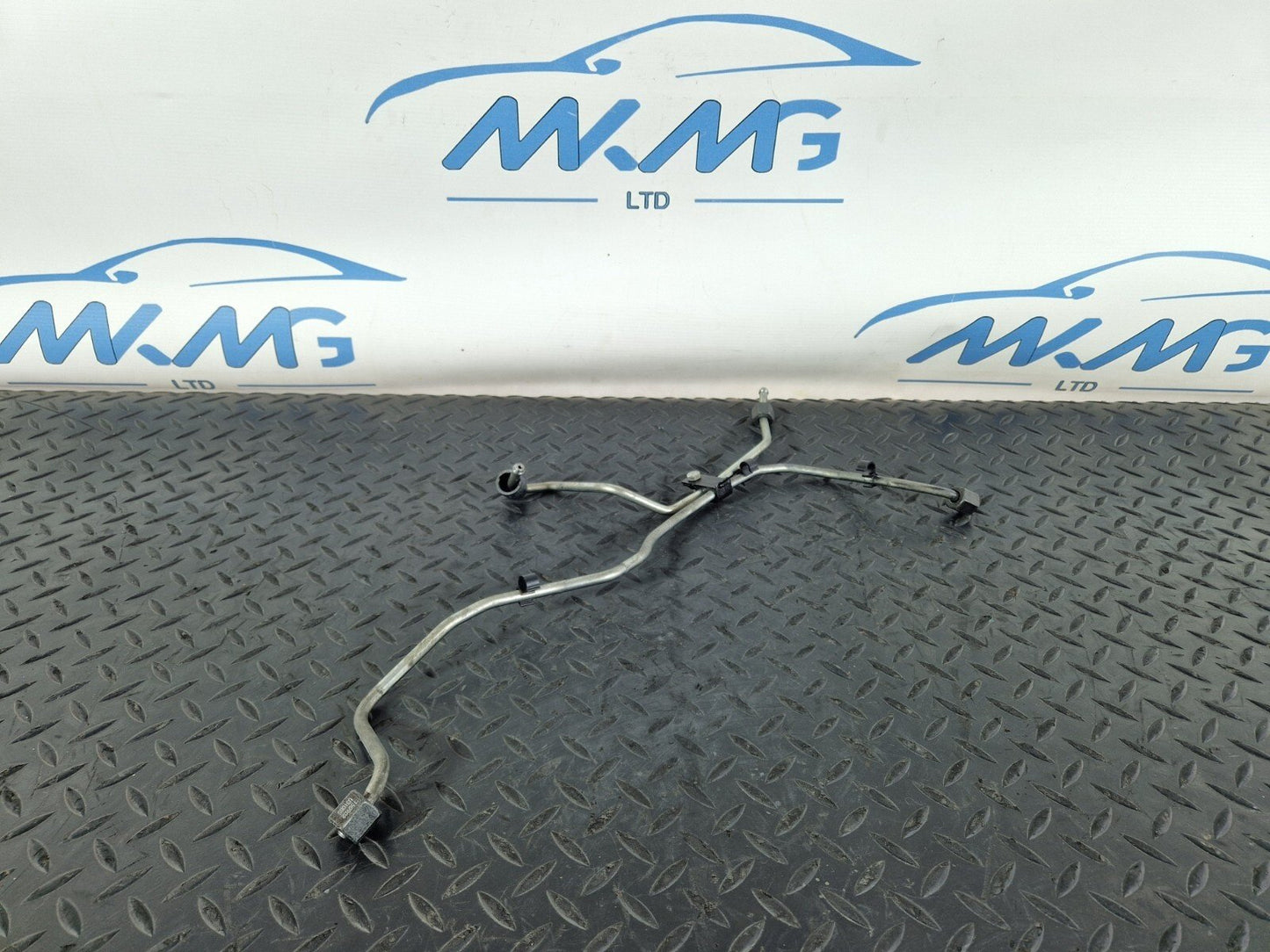15-18 AUDI A7 4G GENUINE FUEL LINE LINES PIPE 059130401B