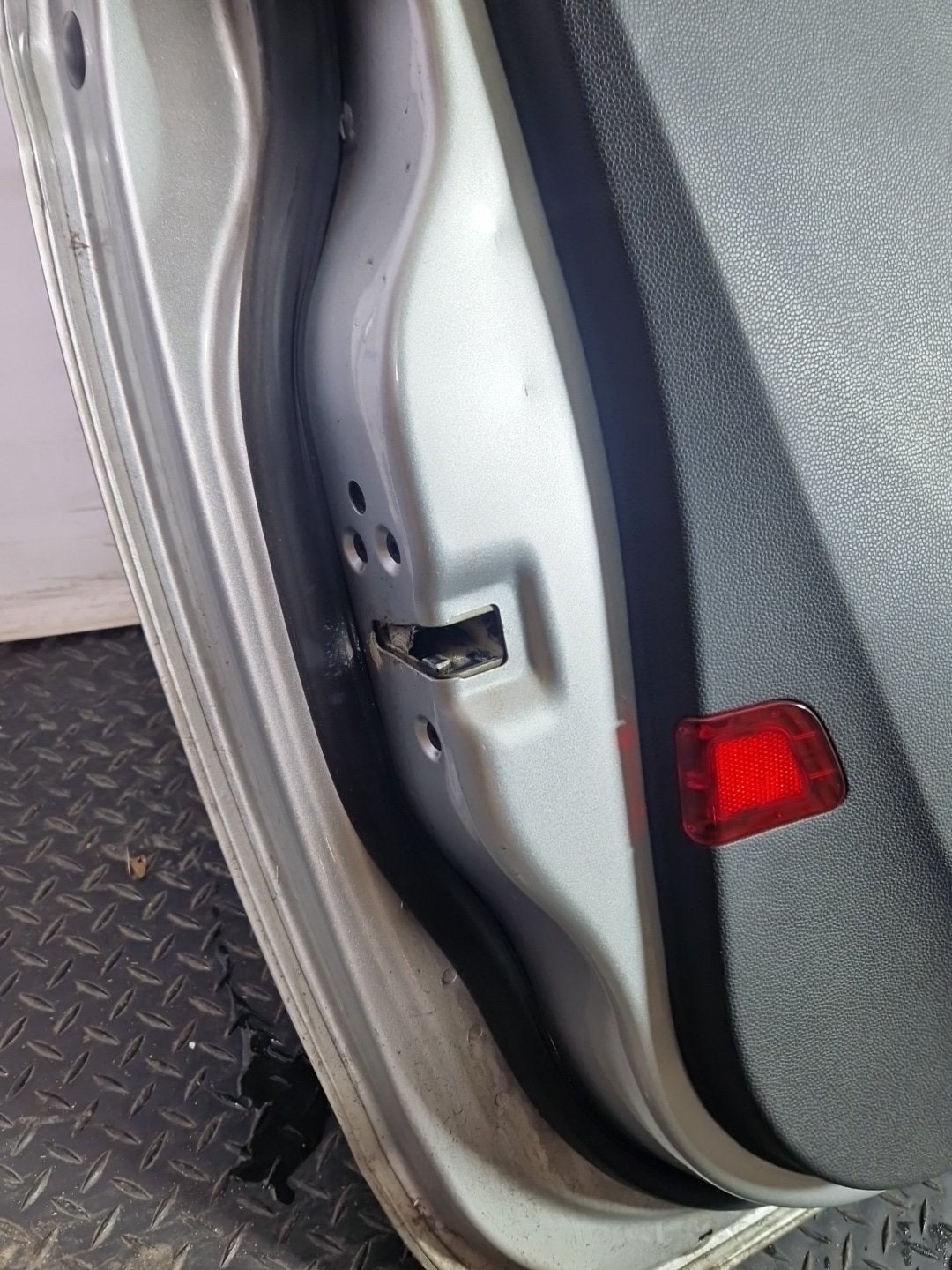 Ford Fiesta MK6 Hatchback Front Left N/S Door in Moondust Silver