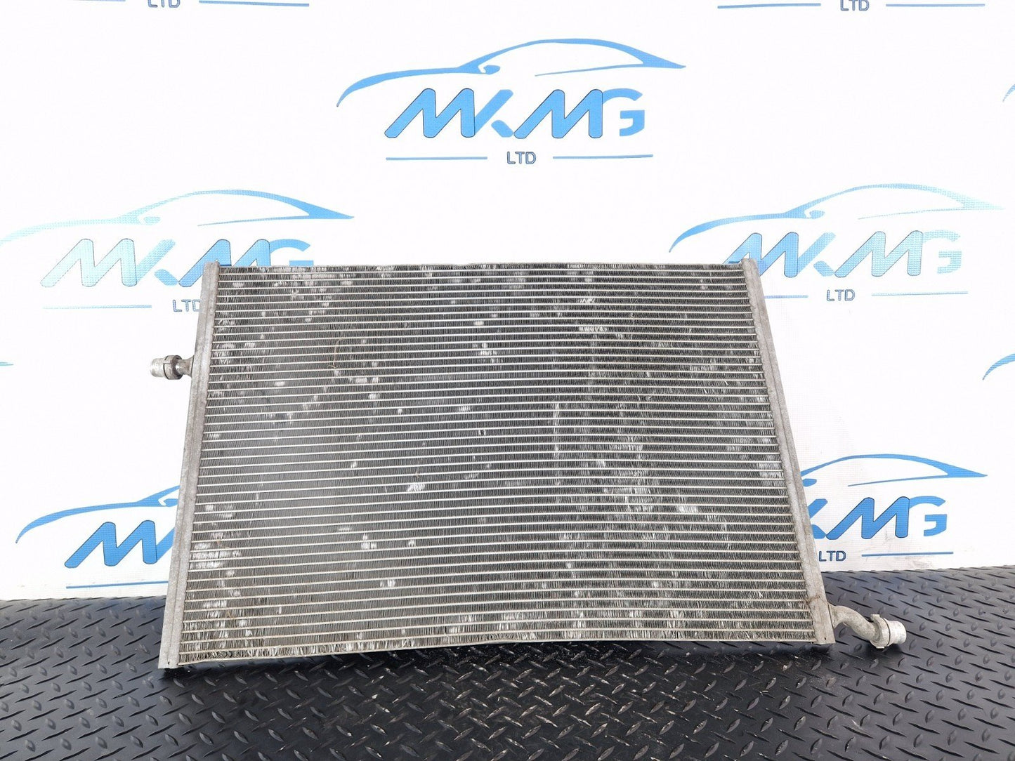 MERCEDES BENZ C CLASS W205 RADIATOR A0995001903