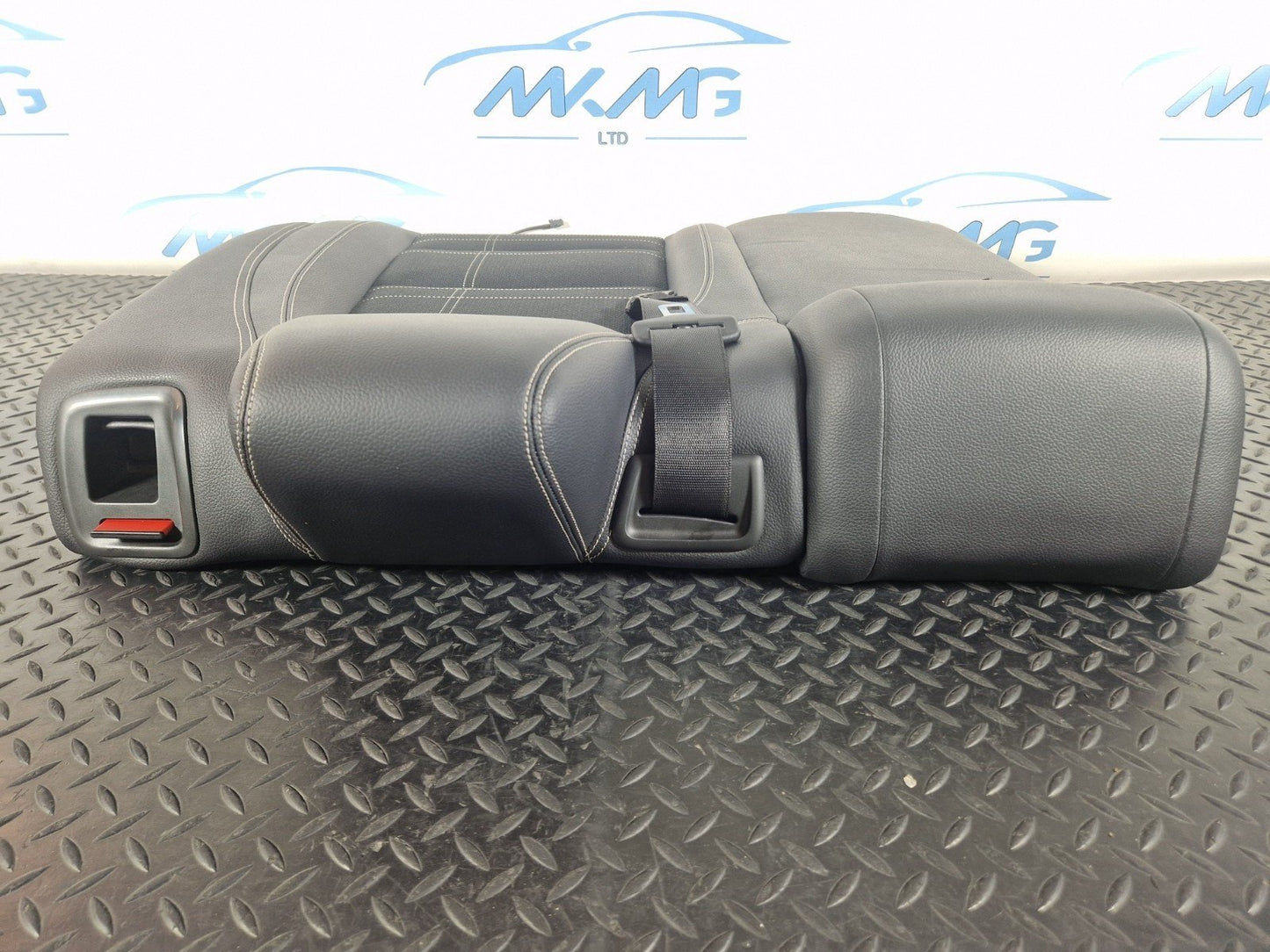 13-19 MERCEDES BENZ CLA C117 GENUINE REAR LEFT N/S BACKREST HALF LEATHER SEAT