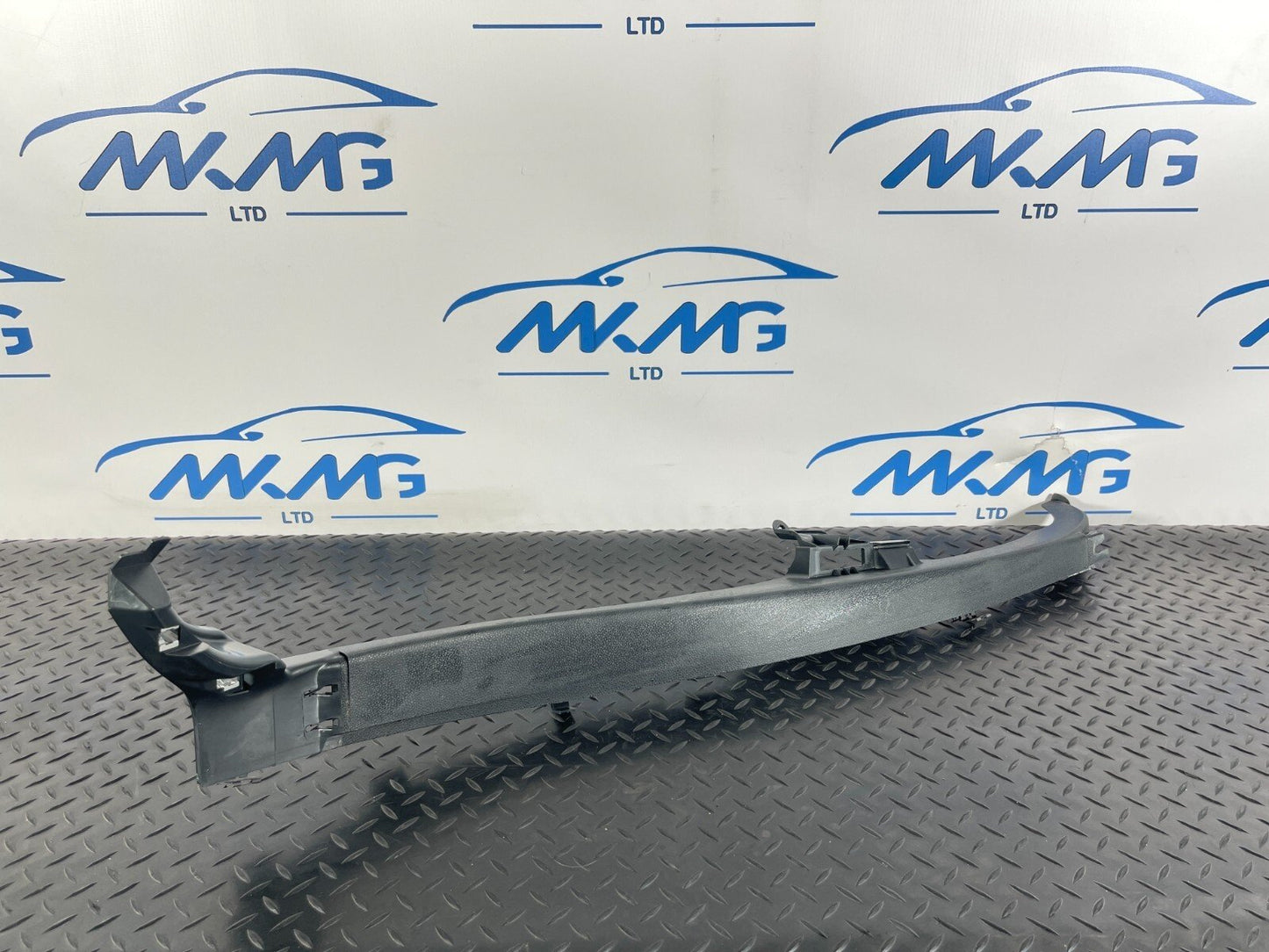 14-21 MERCEDES BENZ C350e W205 GENUINE REAR LEFT BLACK C PILLAR TRIM A2056903105