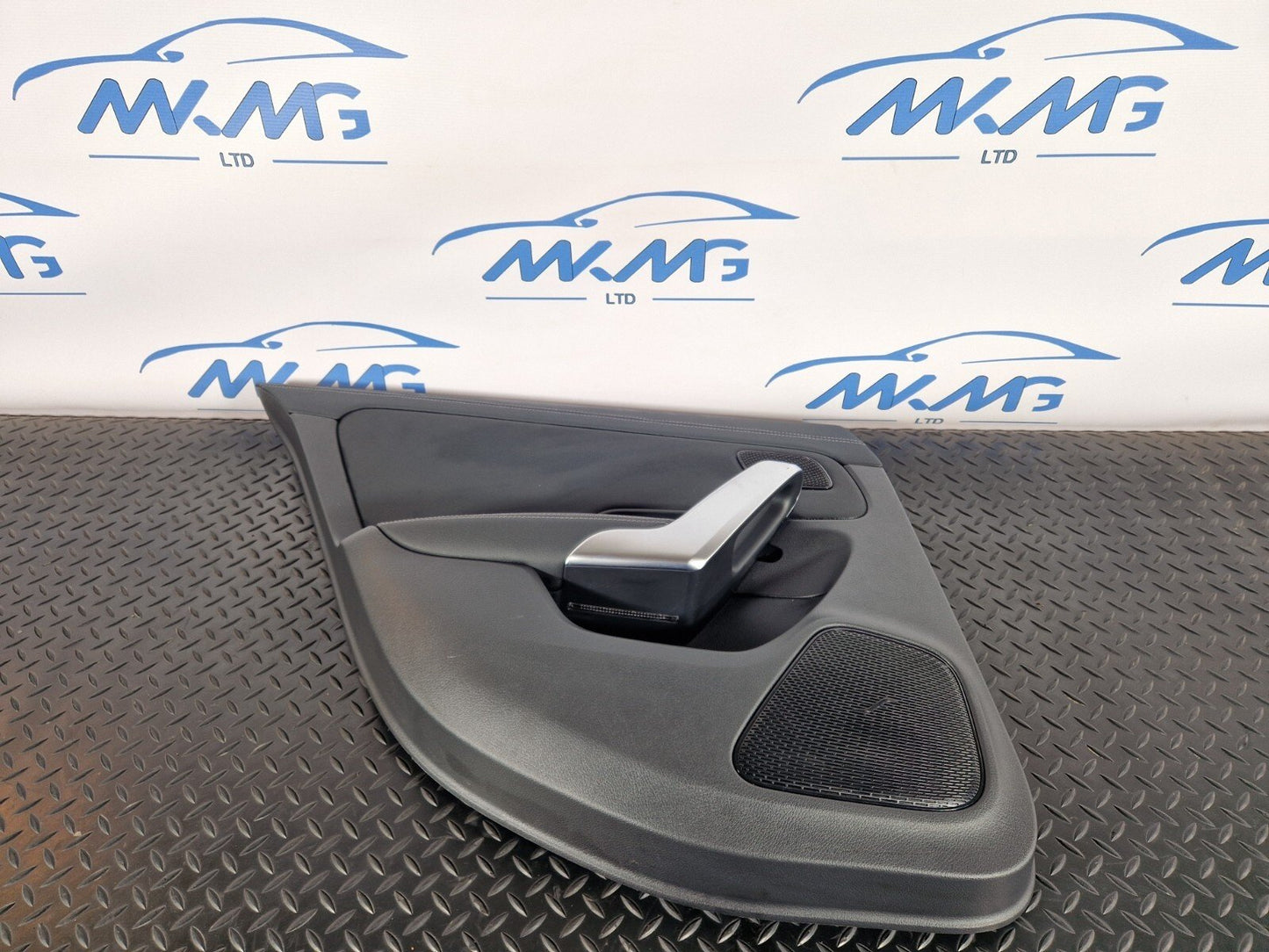 19-ON MERCEDES BENZ CLA C118 REAR LEFT N/S/R DOOR CARD PANEL BLASK LEATHER