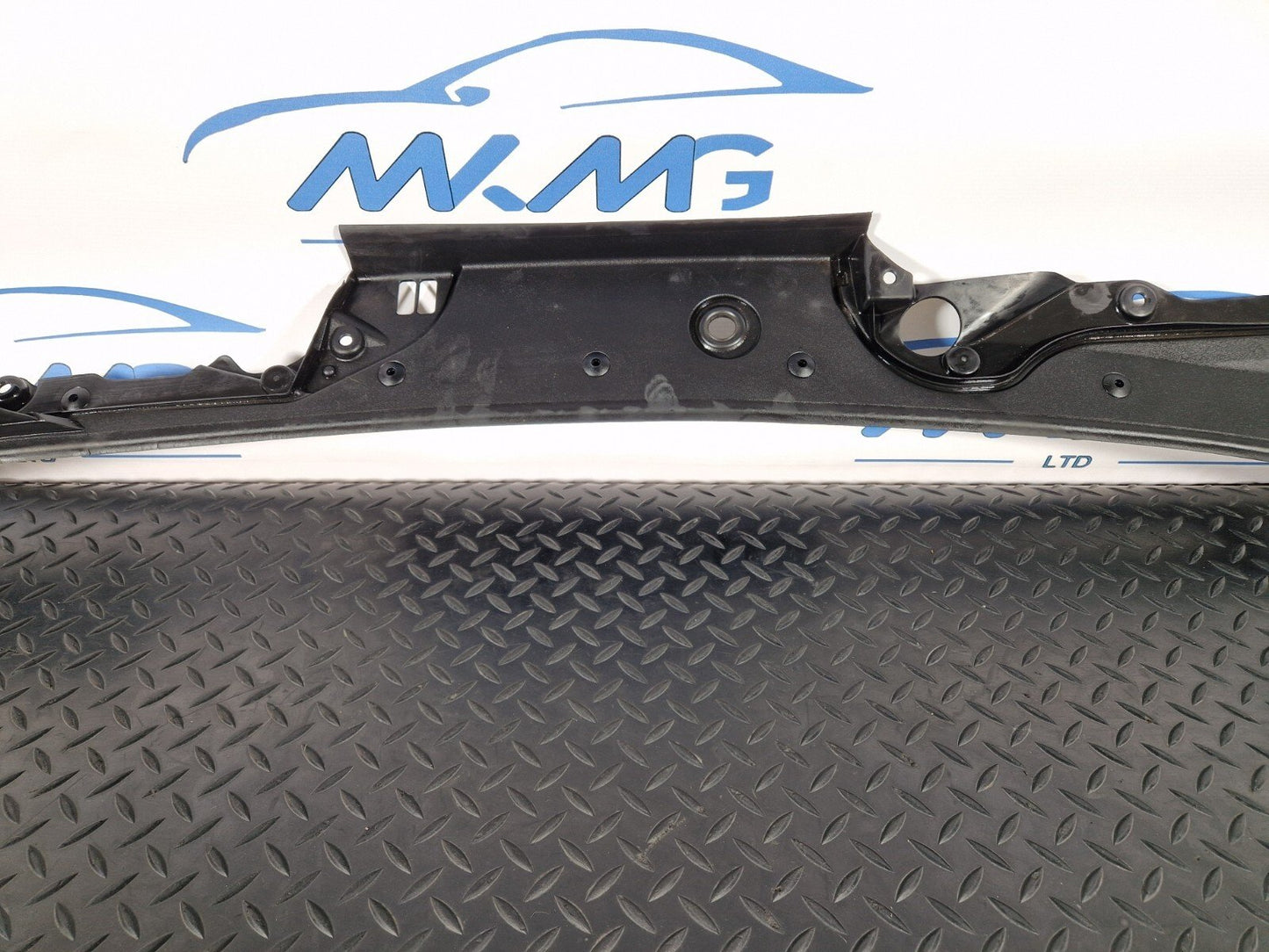 11-18 BMW 6 SERIES F06 WINDSCREEN WINDSHIELD COVER PLATE SCUTTLE TRIM 7227346