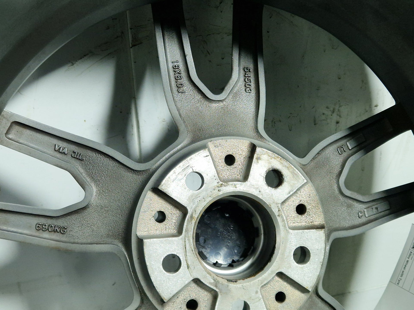 792M Style Aftermarket 18" Alloy Wheel with Tyre 225/40/18 ~7mm