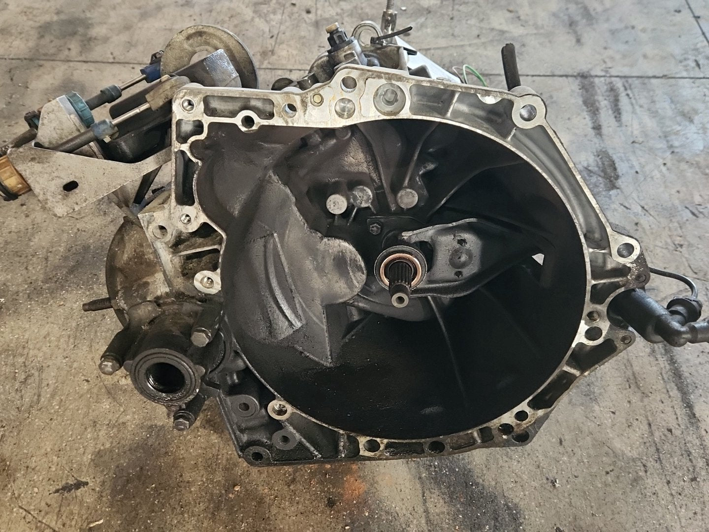 2011 Peugeot 308 MK1 (T7) - Transmission