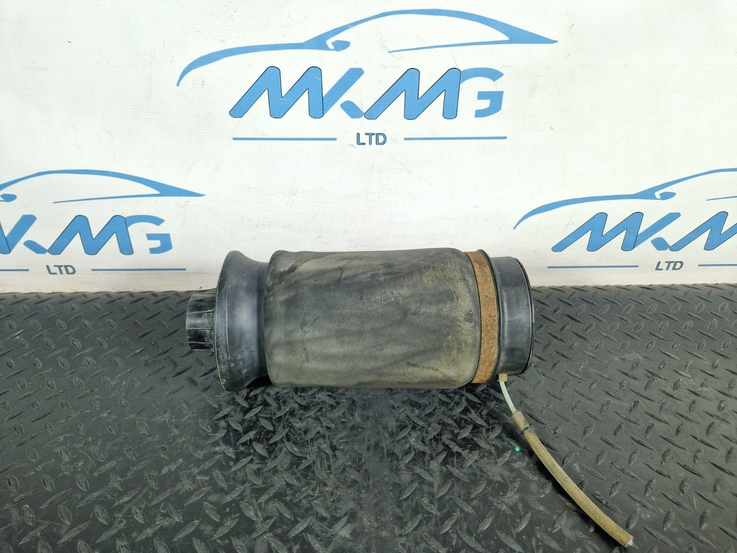 16-19 MERCEDES GLE W166 REAR AIR SUSPENSION BAG FIRS LEFT & RIGHT A1663200325