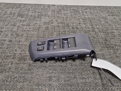 Honda Insight MK2 (ZE2) Hatchback Genuine Front Right Window Switch Trim
