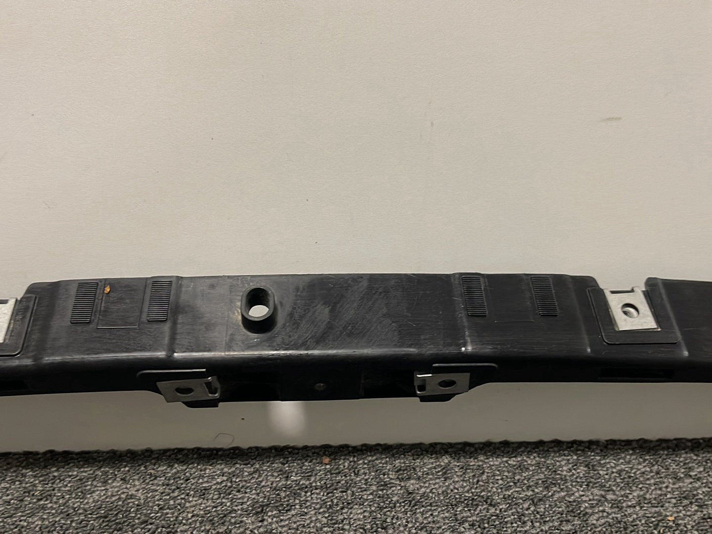 BMW 120d F40 Genuine Air Intake Duct Top Panel 7457057