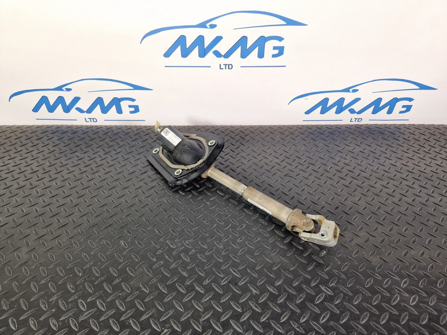 18-ON MERCEDES BENZ SPRINTER W907 W910 STEERING COLUMN SHAFT JOINT BEARING