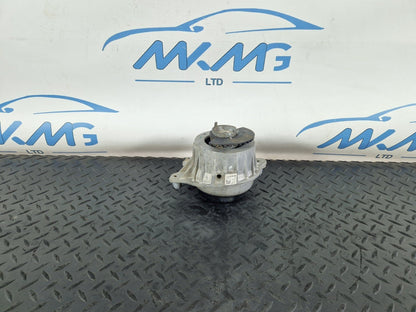 14-21 MERCEDES BENZ C200 W205 RIGHT O/S ENGINE SUPPORT MOUNT BRACKET A2052400300