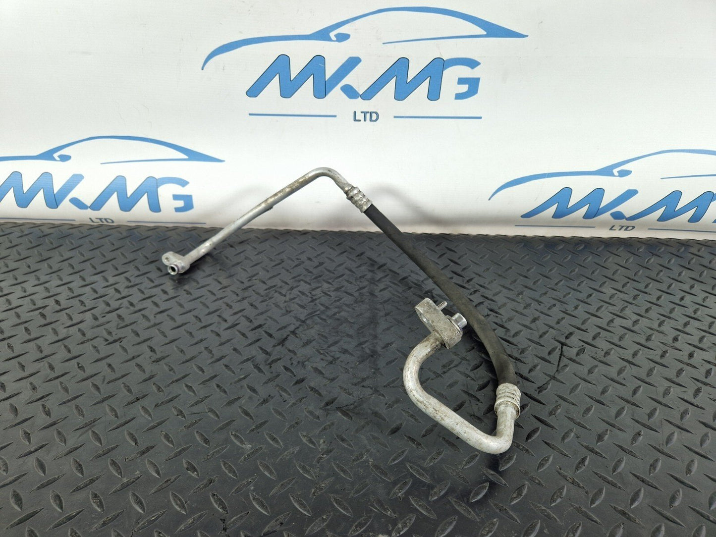 13-19 MERCEDES CLA C117 GENUINE A/C AIR CONDINIOTING PIPE HOSE LINE A2468303515