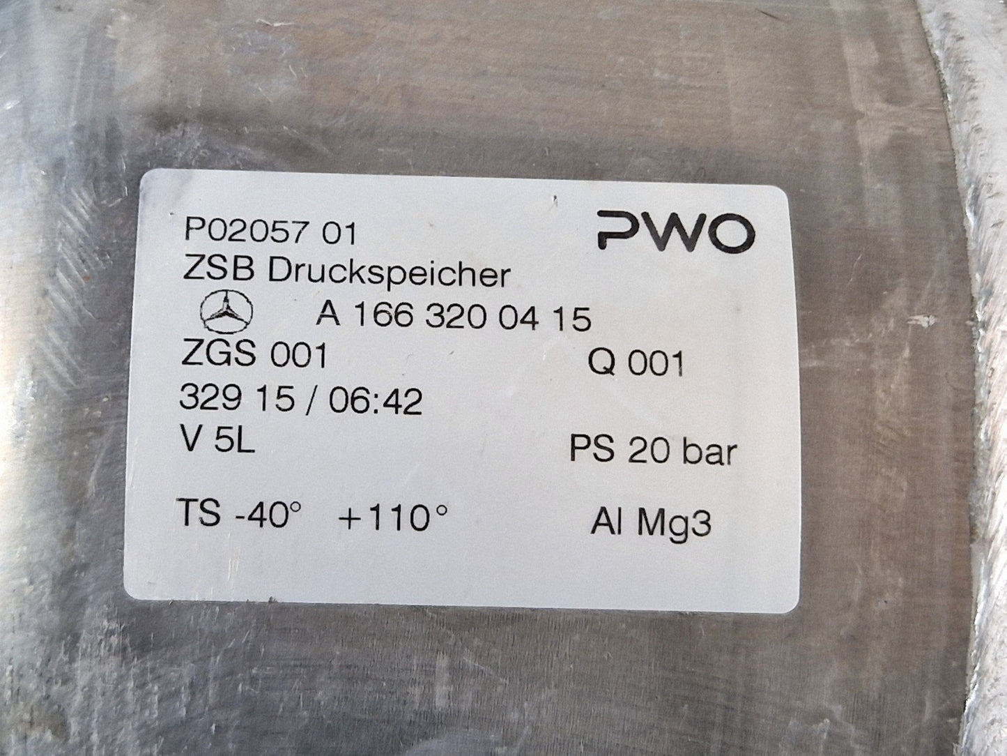 16-19 MERCEDES BENZ GLE W166 GENUINE AIR PRESSURE RESERVOIR A1663200415