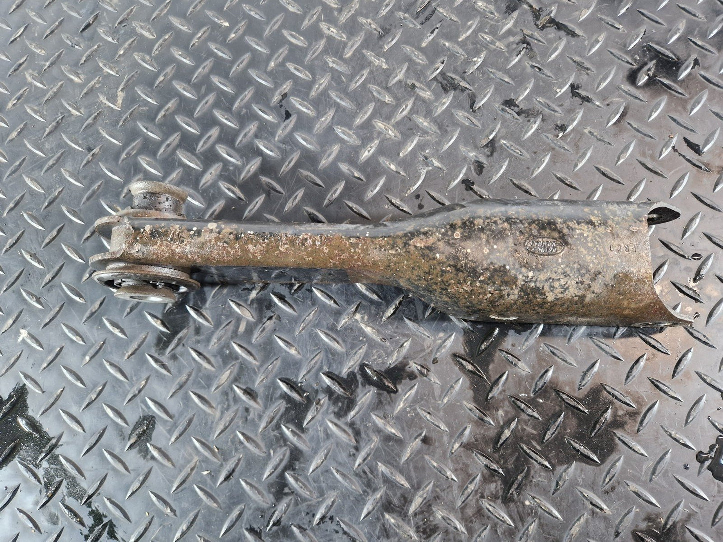 13-23 RANGE ROVER SPORT L494 N/S PASSENGER SIDE LEFT REAR CONTROL ARM CPLA5K898A