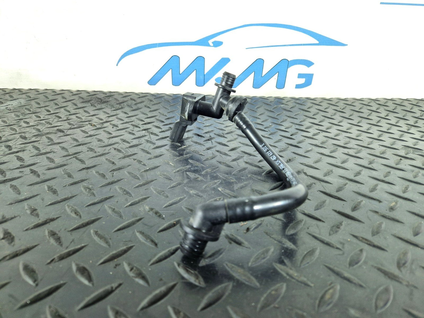 12-18 AUDI A6 C7 GENUINE BRAKE SERVO VACUUM HOSE AND SENSOR 4G2611931E