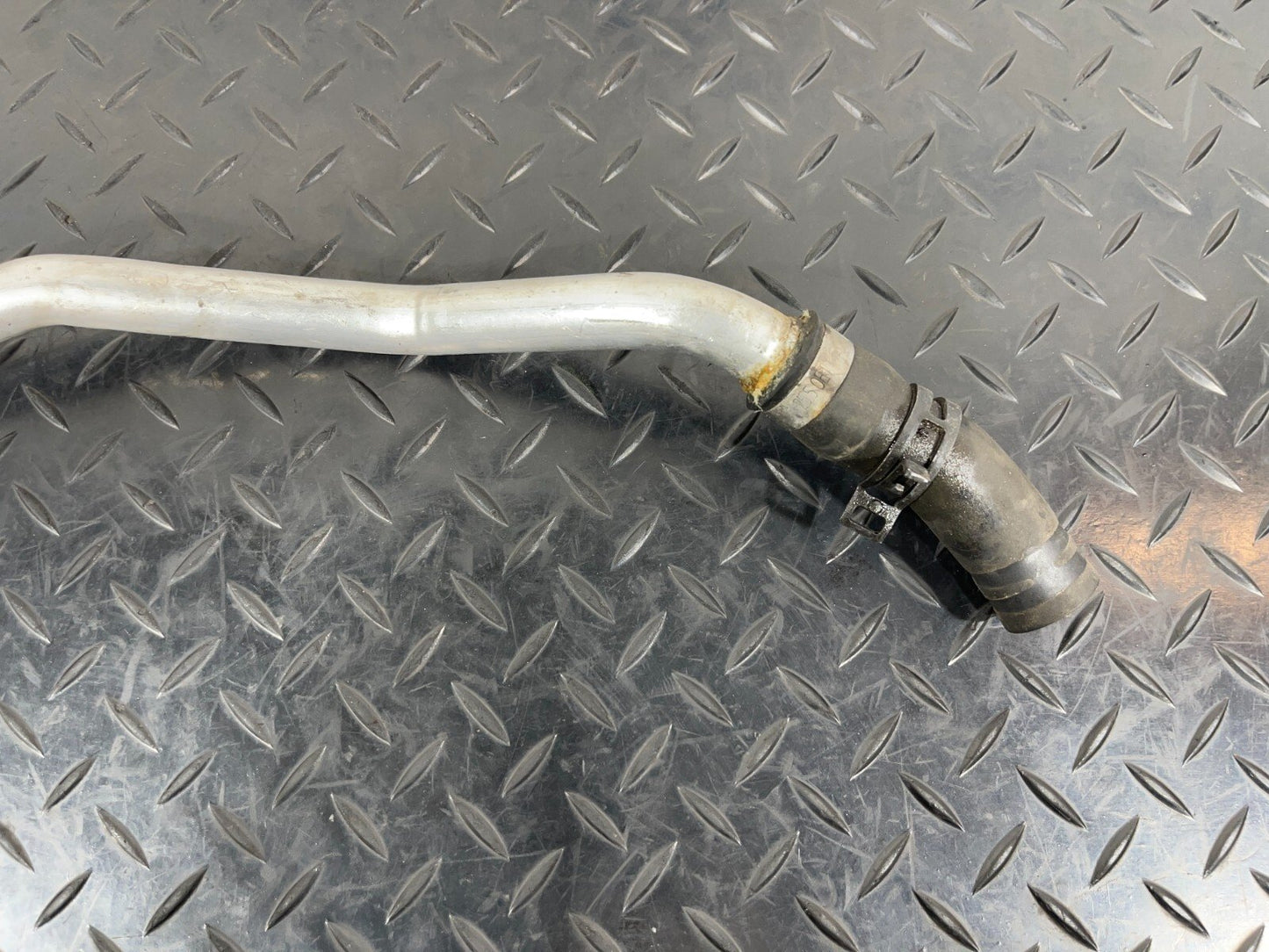 14-21 MERCEDES BENZ C300h W205 GENUINE COOLANT HOSE PIPE A2058303302