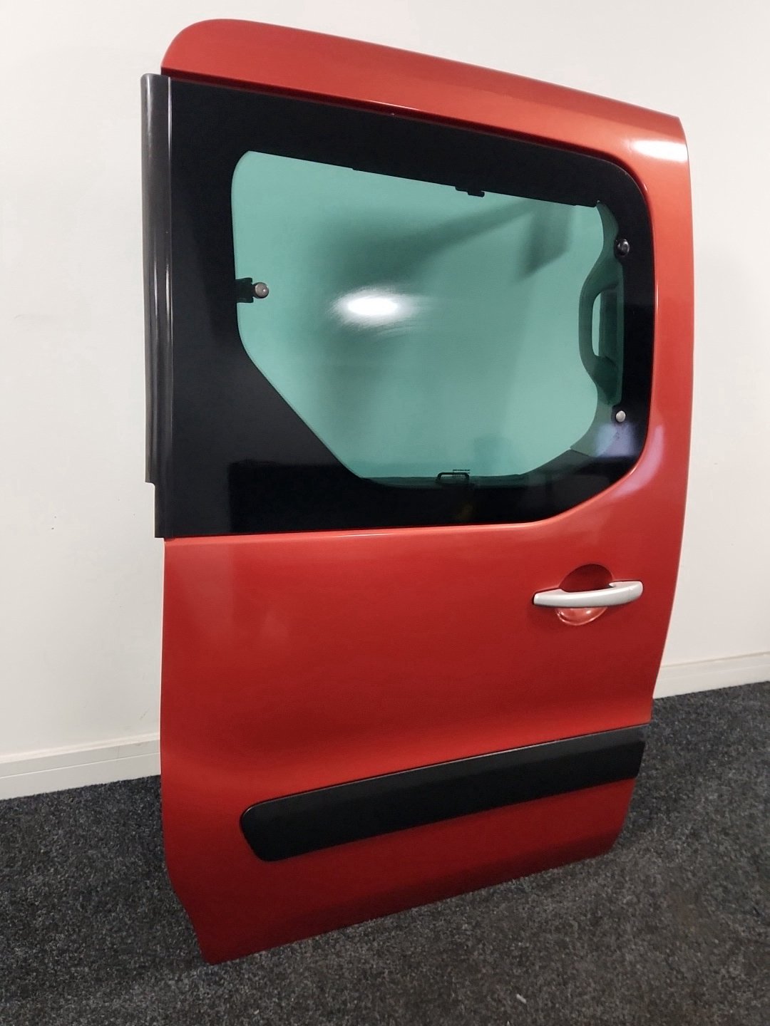 Peugeot Partner MK2 (PH1)(B9) Van Rear Right Complete Door in Tourmaline Red KHK