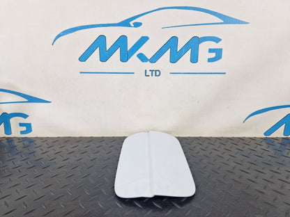 16-19 AUDI A4 B9 GENUINE FUEL FILLER FLAP DOOR COVER IN WHITE LS9R 8W0809907
