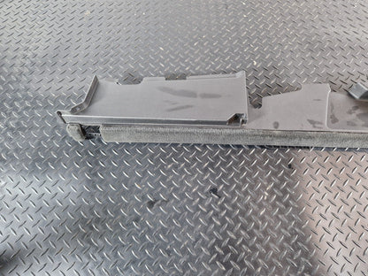 16-20 AUDI Q7 4M GENUINE RIGHT O/S DRIVER SIDE BOOT LINER TRIM 4M0863528F