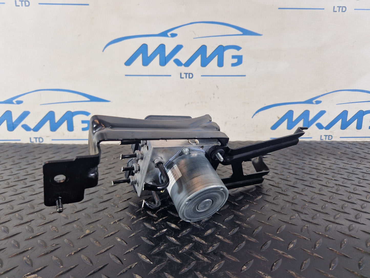 2019 Mercedes-Benz B200d B-Class W247 SUV ABS Pump A1779002305 A1774303400