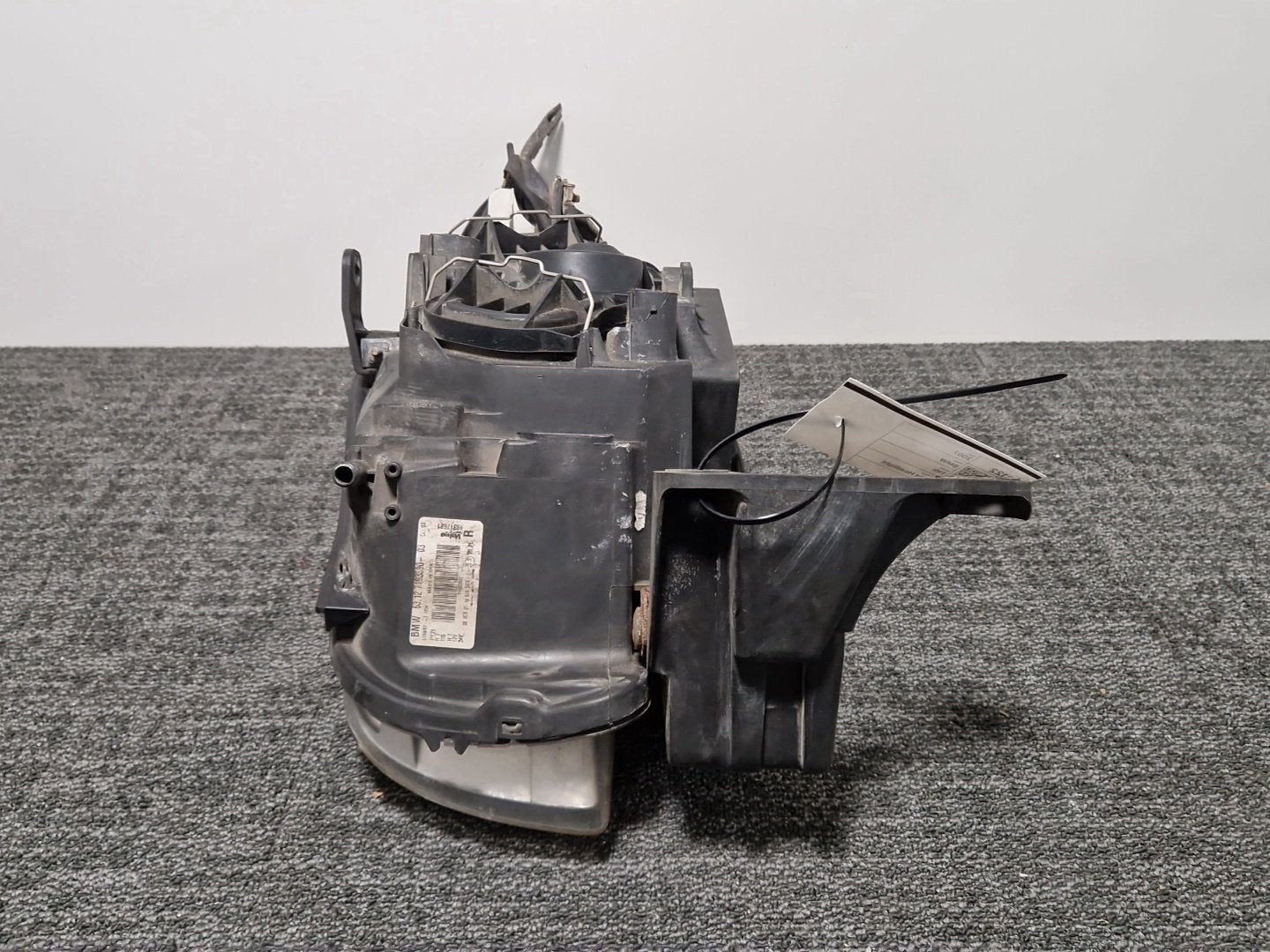BMW 116i E87 Hatchback Genuine Front Right O/S Driver Headlight