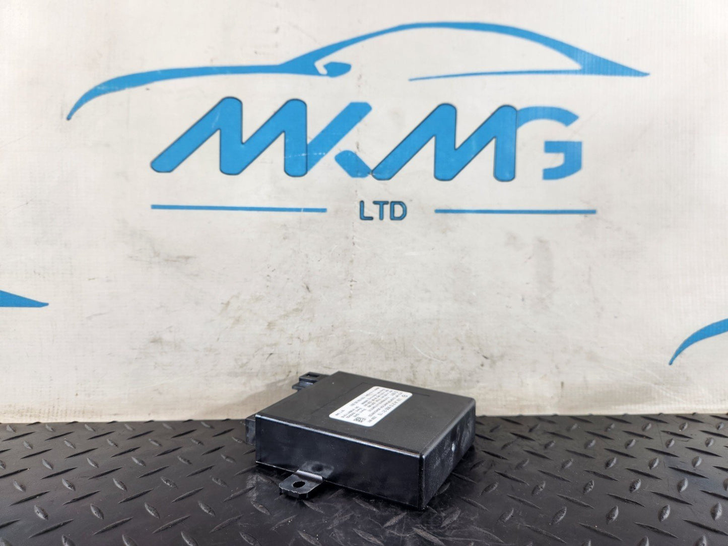 19-ON MERCEDES BENZ B CLASS W247 GENUINE COMFORT CONTROL MODULE A2139002113