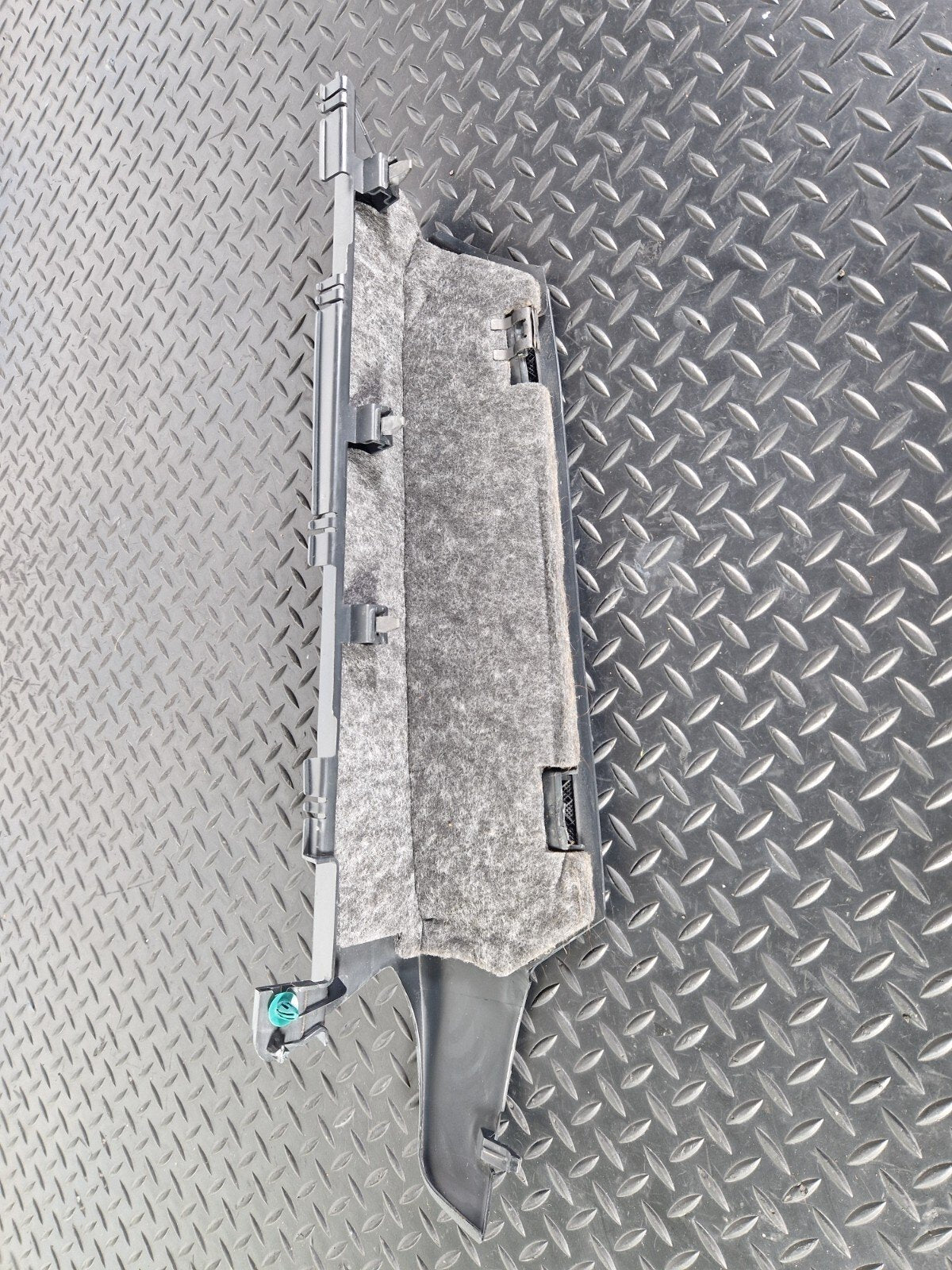 14-21 MERCEDES BENZ W205 OEM GENUINE RIGHT BOOT TRIM PANEL COVER A2056940228