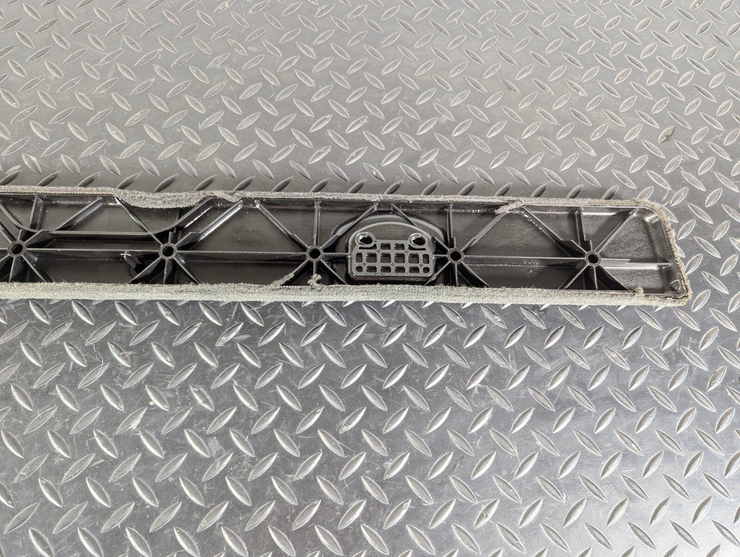 10-15 AUDI Q7 4L GENUINE LEFT REAR TRUNK COVER TRIM PANEL 4L0861487