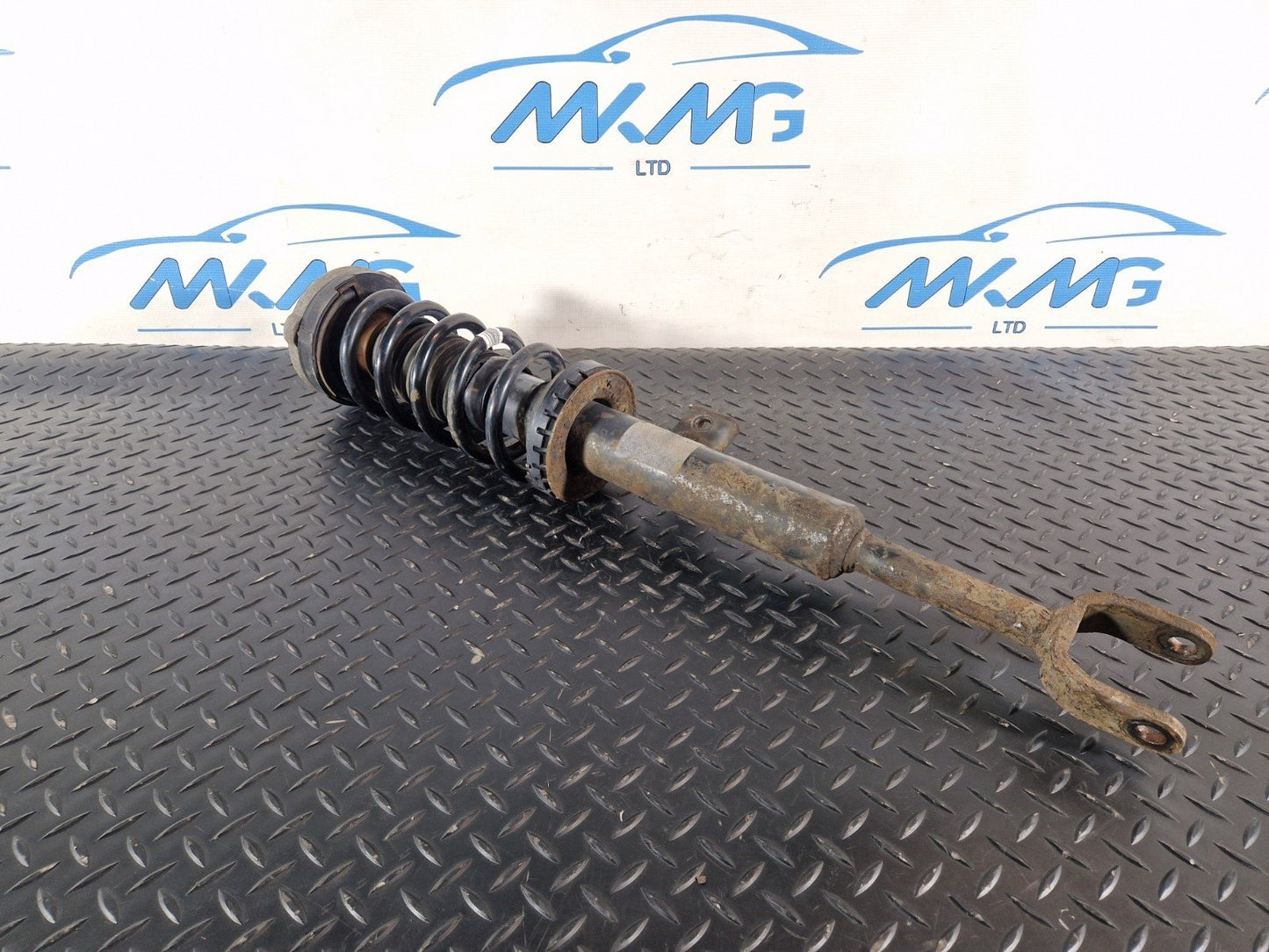 11-18 BMW 6 SERIES F13 GENUINE FRONT LEFT SHOCK ABSORBER SPRING STRUT 6789659