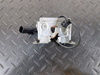 10-13 BMW X5 E70 LCI GENUINE BONNET HOOD LOCK MECHANISM 7178753
