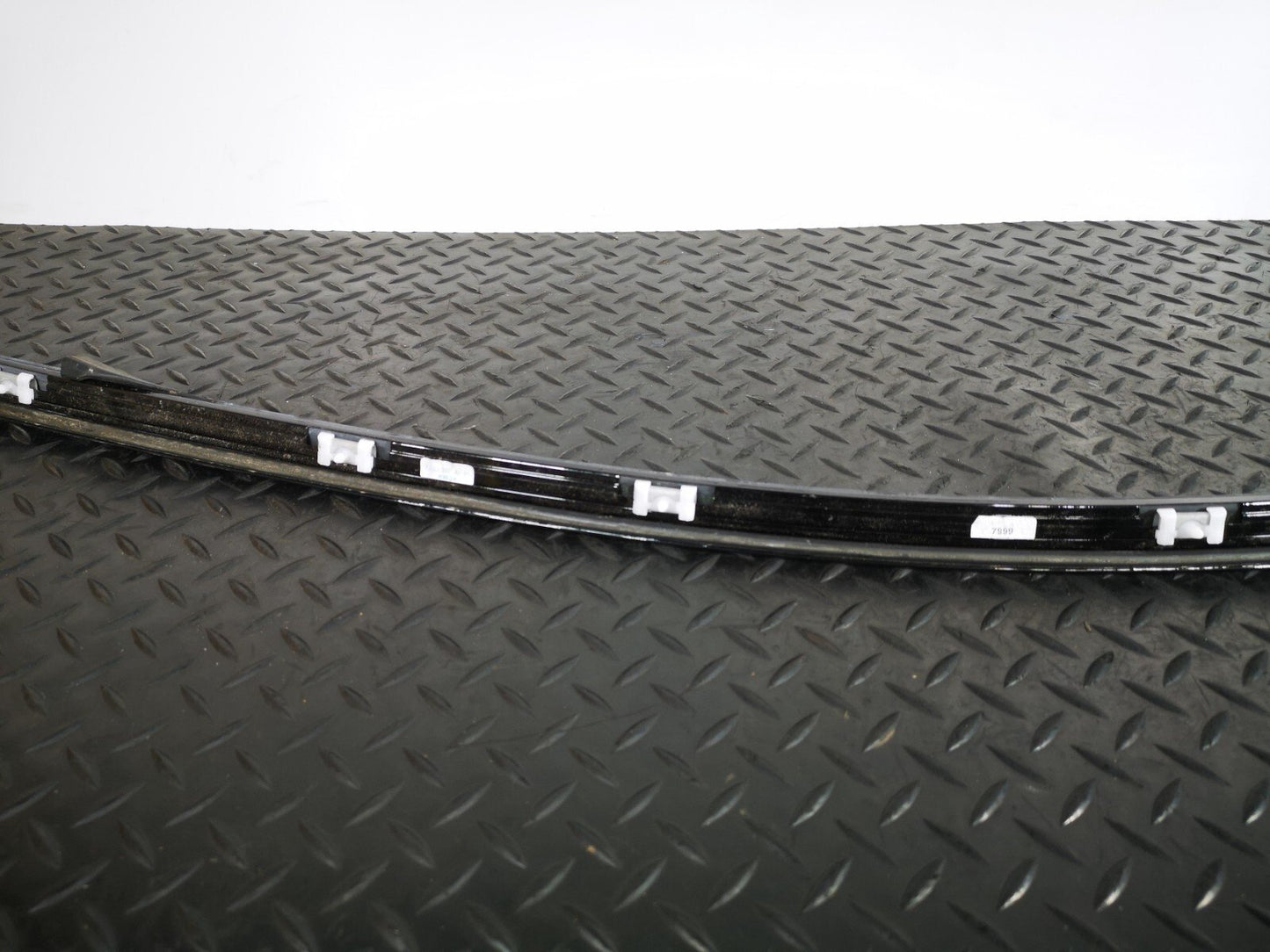 14-20 BMW 4-SERIES M-SPORT F32/F82 GENUINE LEFT PASSENGER SIDE DOOR TOP TRIM