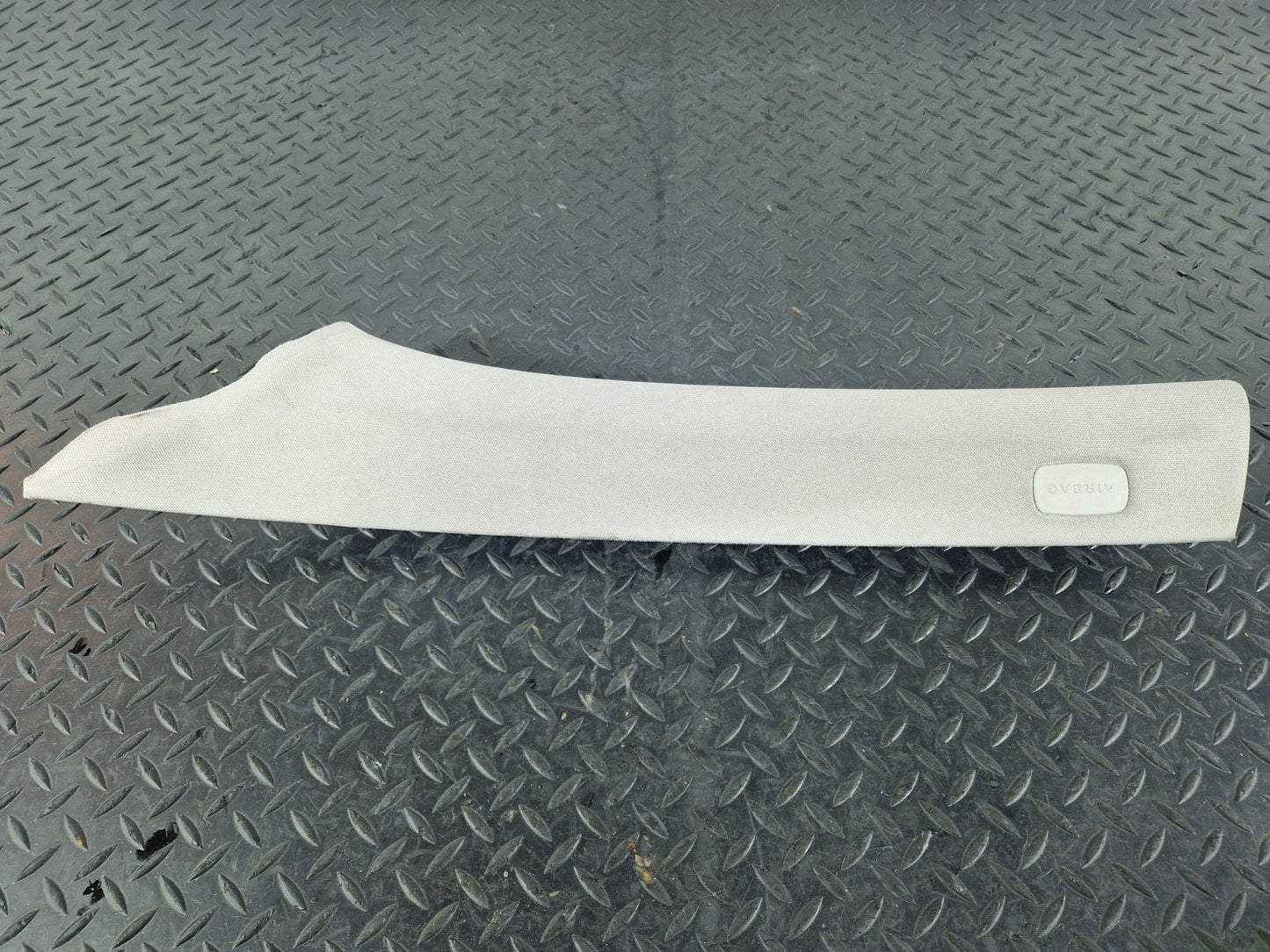 11-19 MERCEDES BENZ ML W166 FRONT RIGHT A PILLAR TRIM PANEL A1666904325